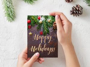 Zu verspielt oder genau richtig? Stimmen Sie das Ihr Weihnachtskartendesign auf Ihr Corporate Design ab.
